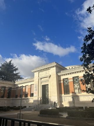 Bibliothèque du Périgord in Toulouse.