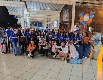 The CIEE Team meeting students after their group flight to Santiago!