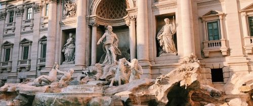 trevi fountain in rome italy