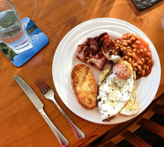 auckland meals full breakfast