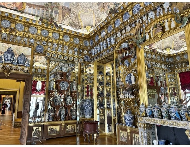 Inside the Porcelain Room