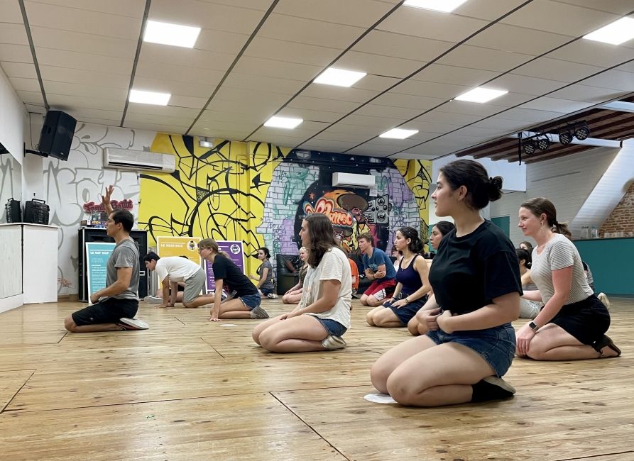 Hip hop class in France