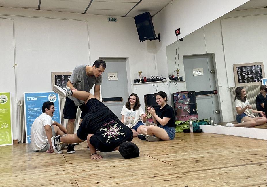 Hip hop class in France