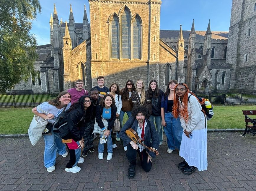 Students with the ballad tour guide, Sean