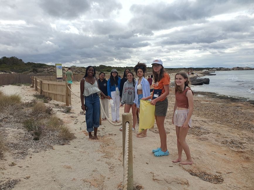 Beach Clean Up!