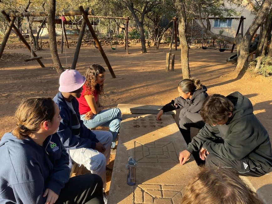 Students-playing-traditional-games