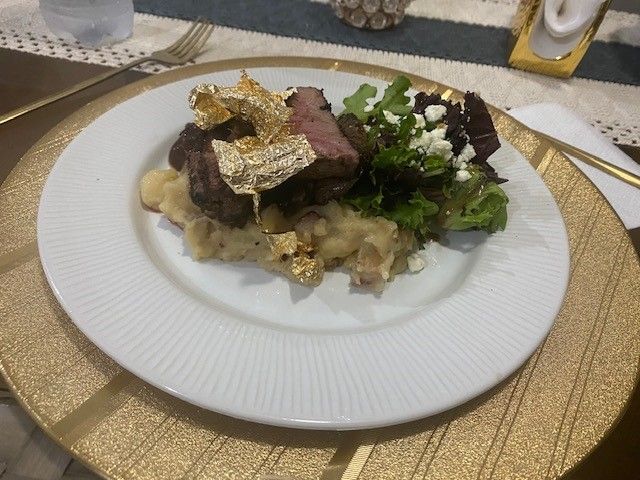 Seared Sirloin topped with Gold Flakes, Oja de Oro