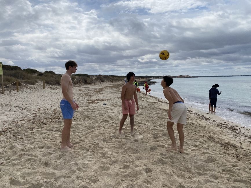 Futból en la playa