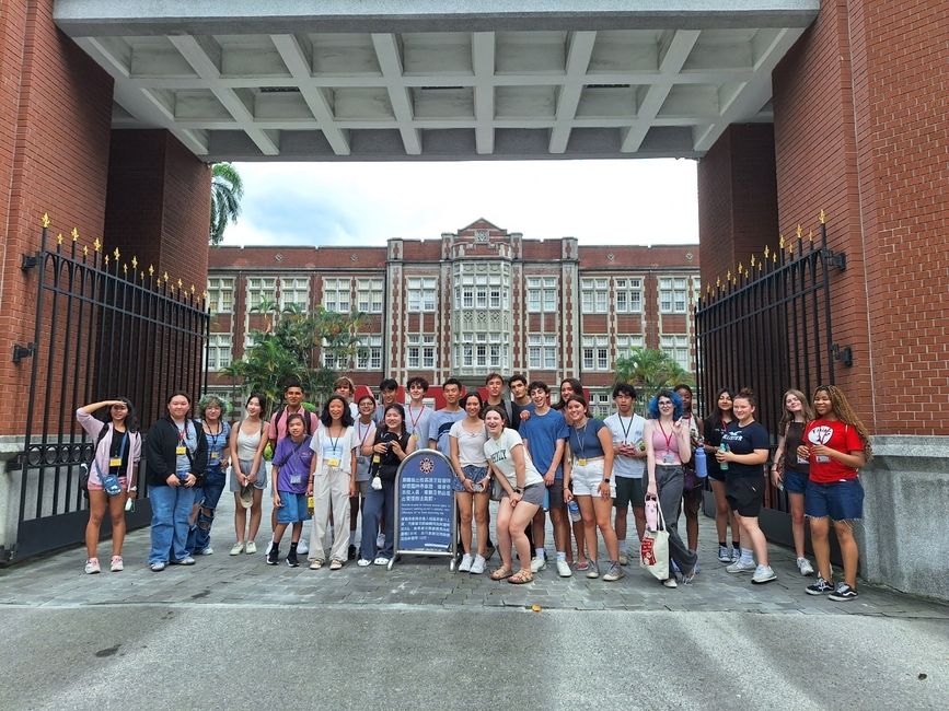 Group shot at NTNU