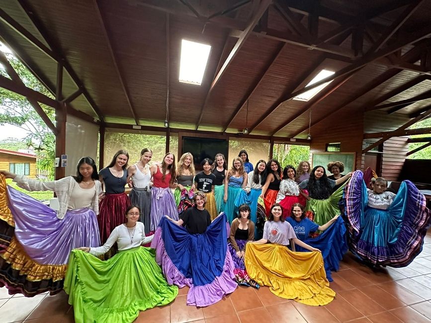 Students at Folkloric Dance Day