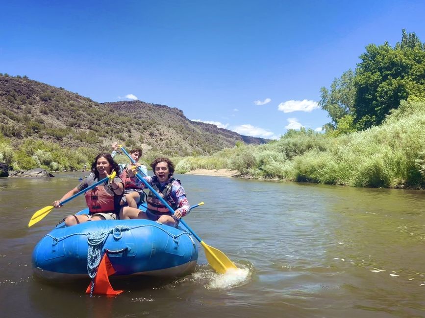 Rafting with friends 