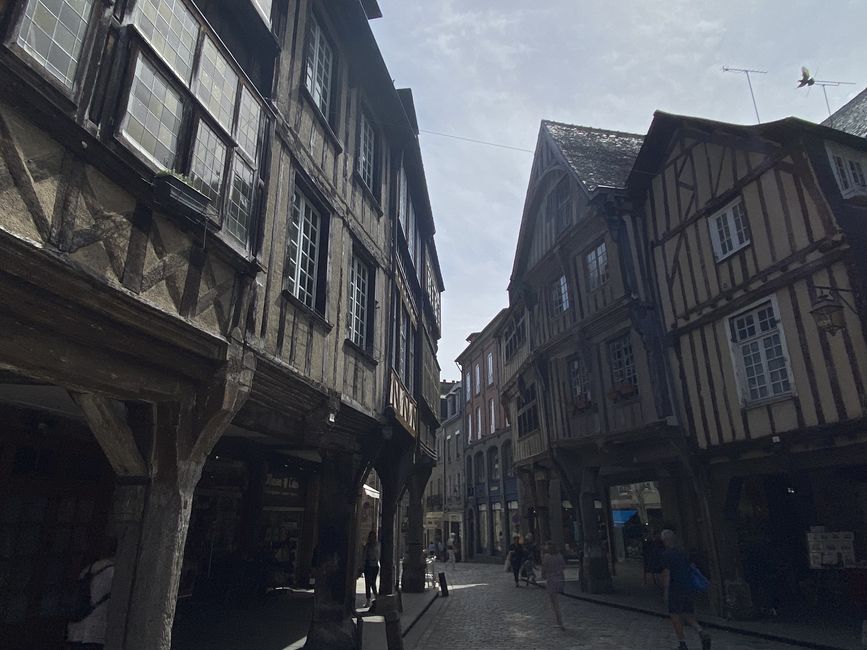 Dinan