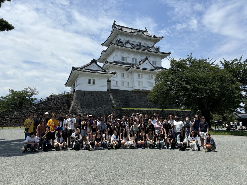 Tokyo Language & Culture students posed in front of Odawara Castle, in Hakone