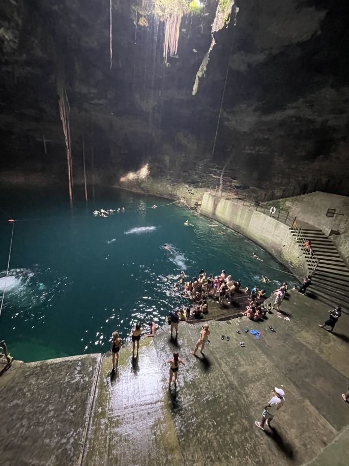 Enjoying the afternoon at Hubiku cenote