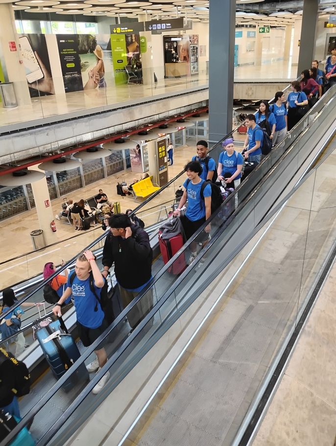 students arriving in Madrid