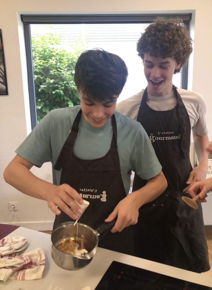 Adding cream to melted sugar