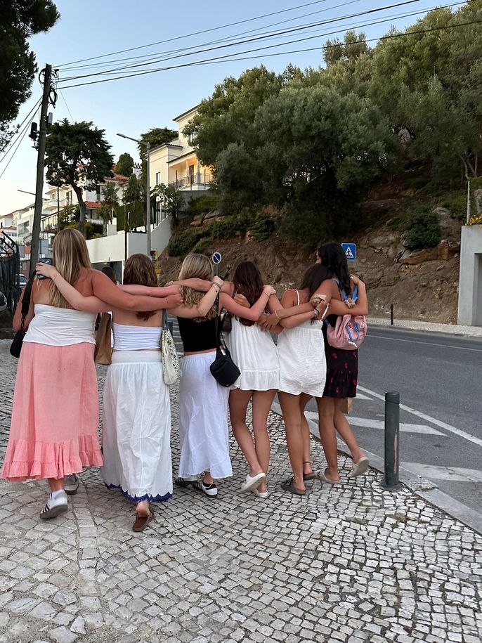 students walking home from the fair