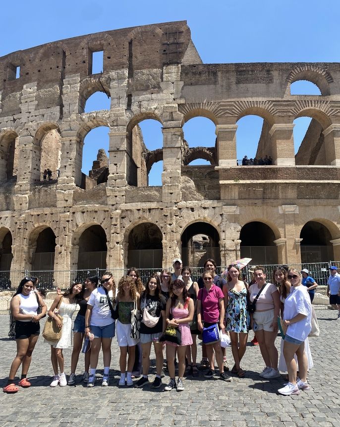 Students outside the Colosseum