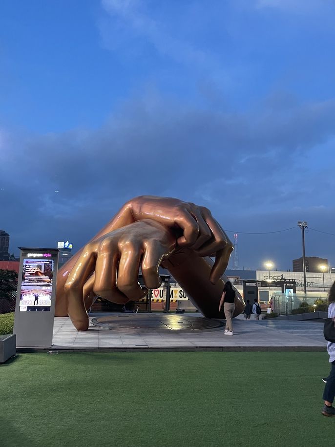 Gangnam Style Statue