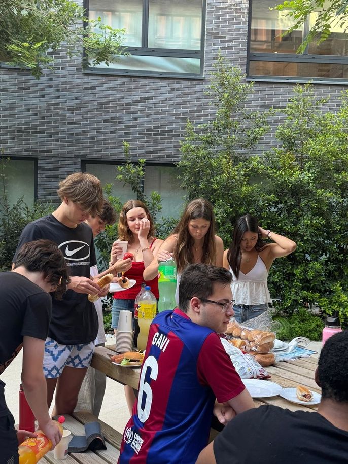 Students getting food