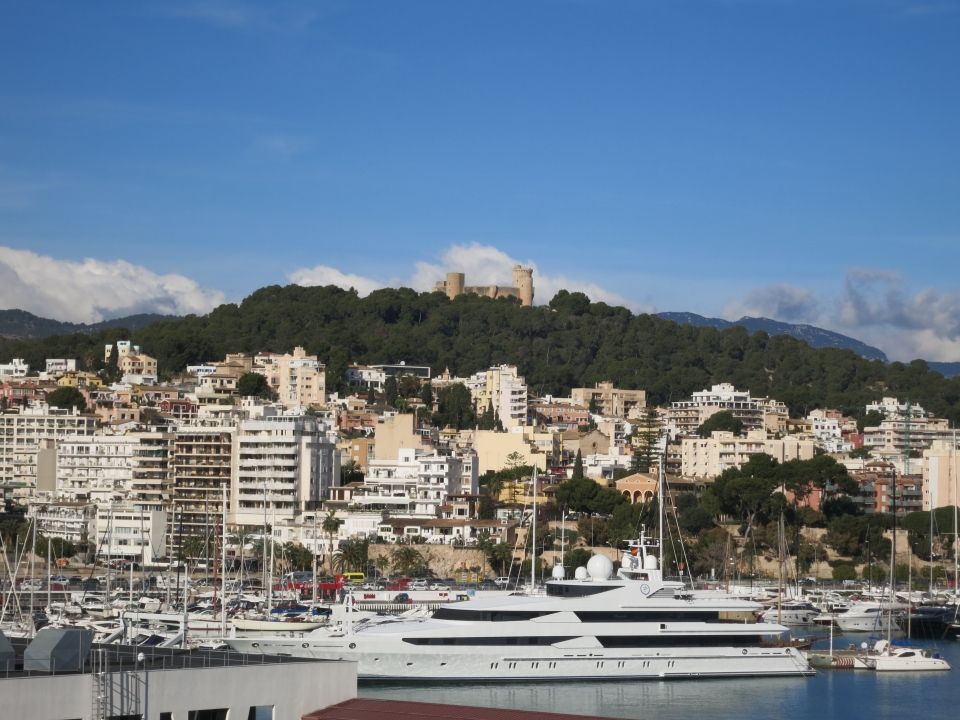 Photo for blog post Two bird's-eye views of the city of Palma 