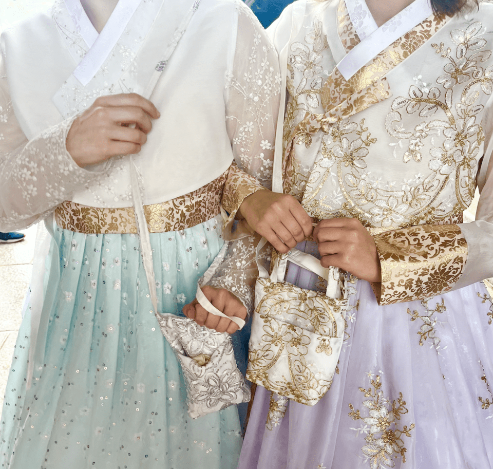 A closeup on our hanboks