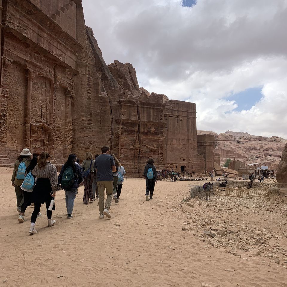 petra study abroad excursion jordan